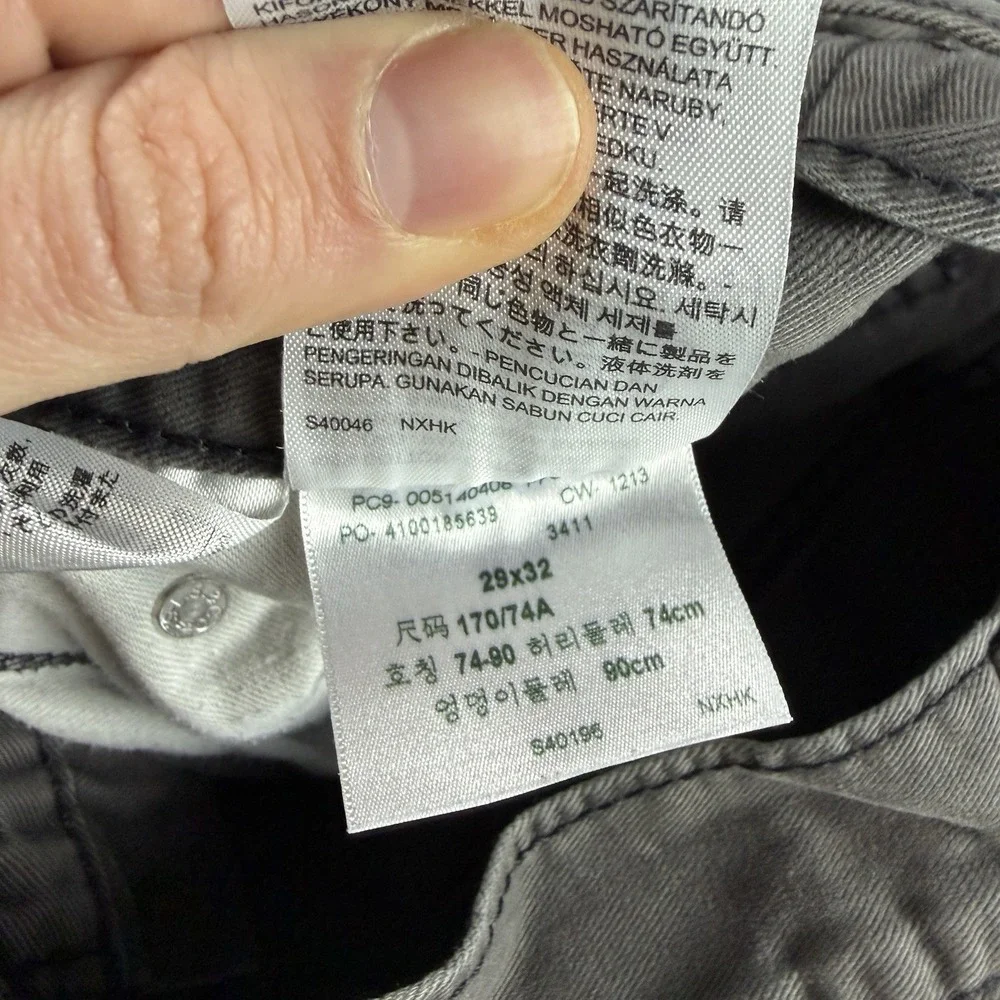 Levis 514 Straight Leg Jeans Mens 26x25.5 Gray Low Rise‎ 100% Cotton Raw Hem - Picture 9 of 15